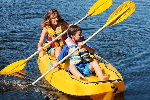 Canoë-kayak en Ardèche : Améliorer sa condition physique et son bien-être